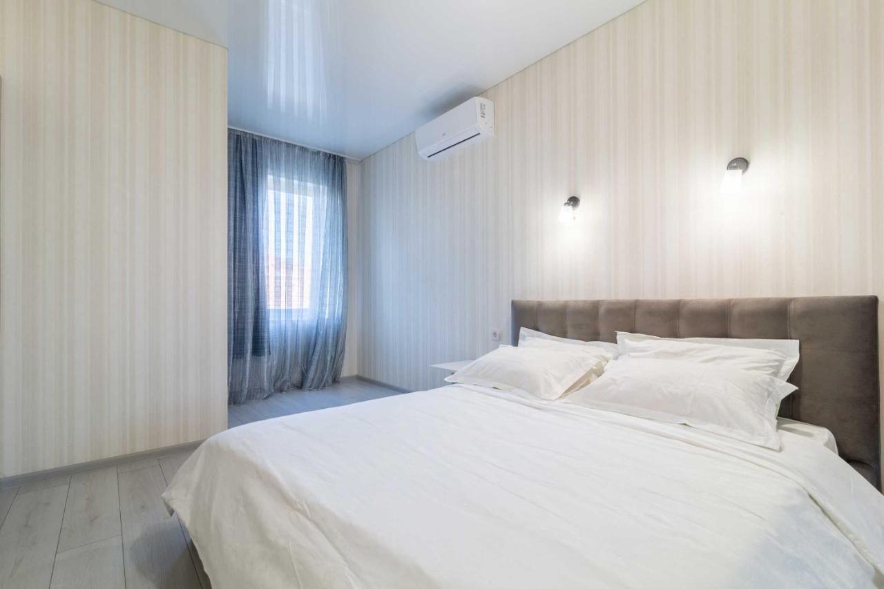 City Center 2-Bedroom Apartment Днепр Экстерьер фото